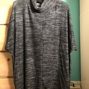APT 9 Turtleneck Short Sleeve Sweater